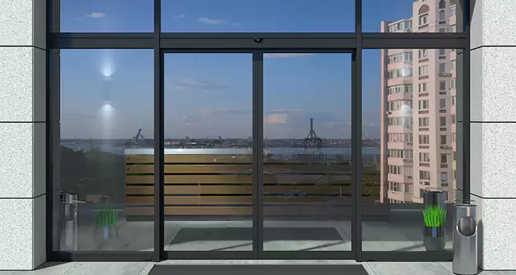 Our Patio Door Casing Repair Services in Lake Magdalene, FL