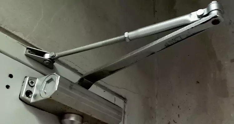 Door Closer Oil Leak Repair in Lake Magdalene, FL