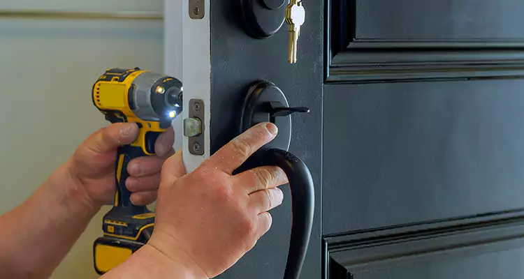 Comprehensive Door Lock Repair Services in Lake Magdalene, FL