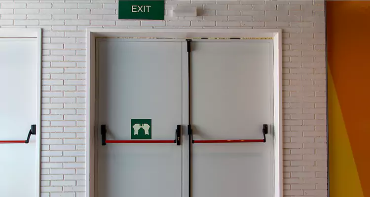 Commercial Emergency Exit Door Repairs in Lake Magdalene, FL
