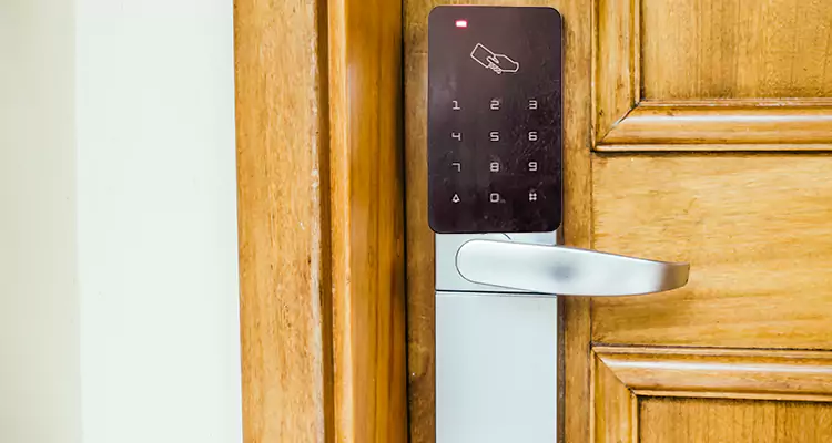 Keyless Hotel Door Locks Repair in Lake Magdalene, FL